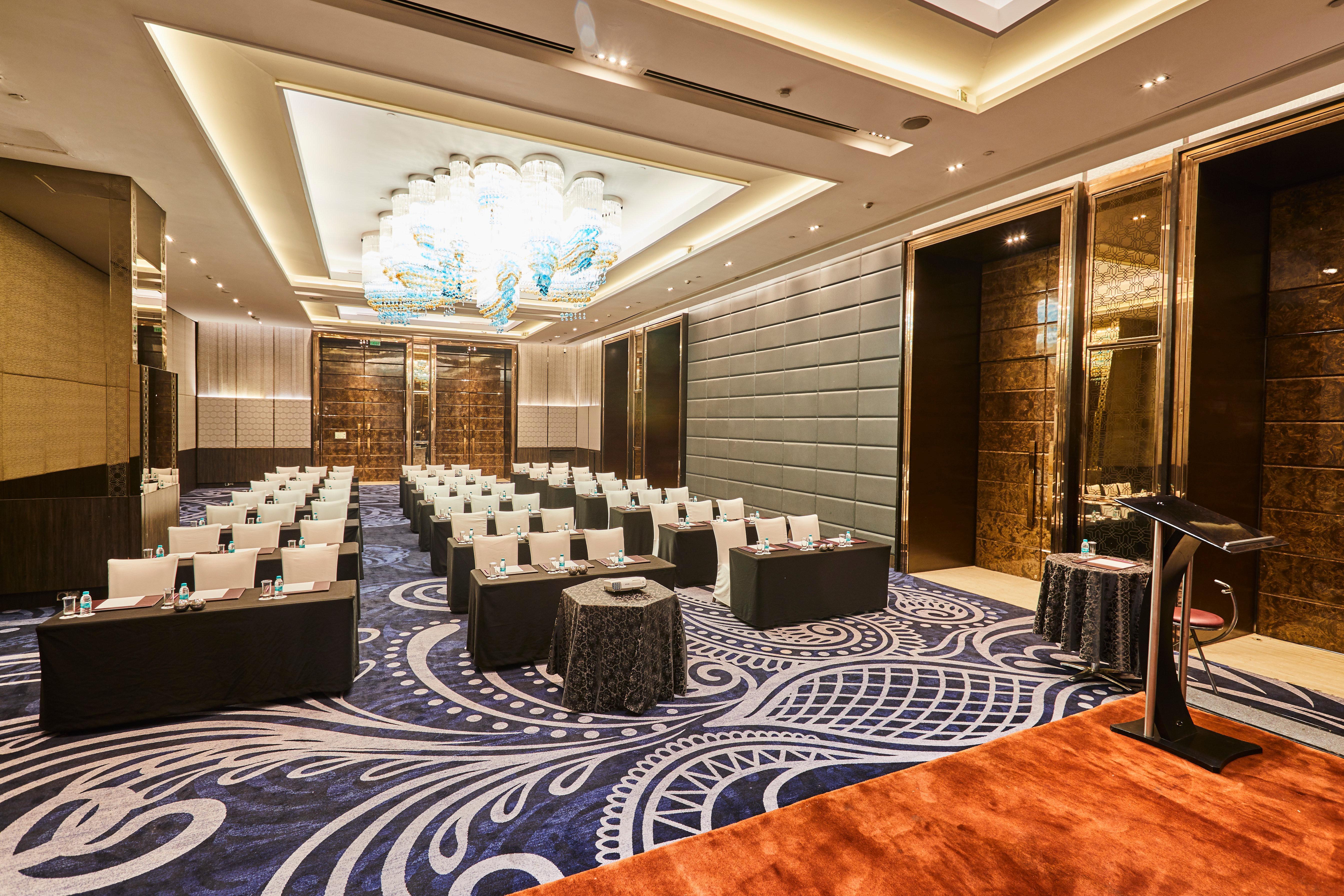 Crowne Plaza New Delhi Rohini By Ihg Hotel Eksteriør billede